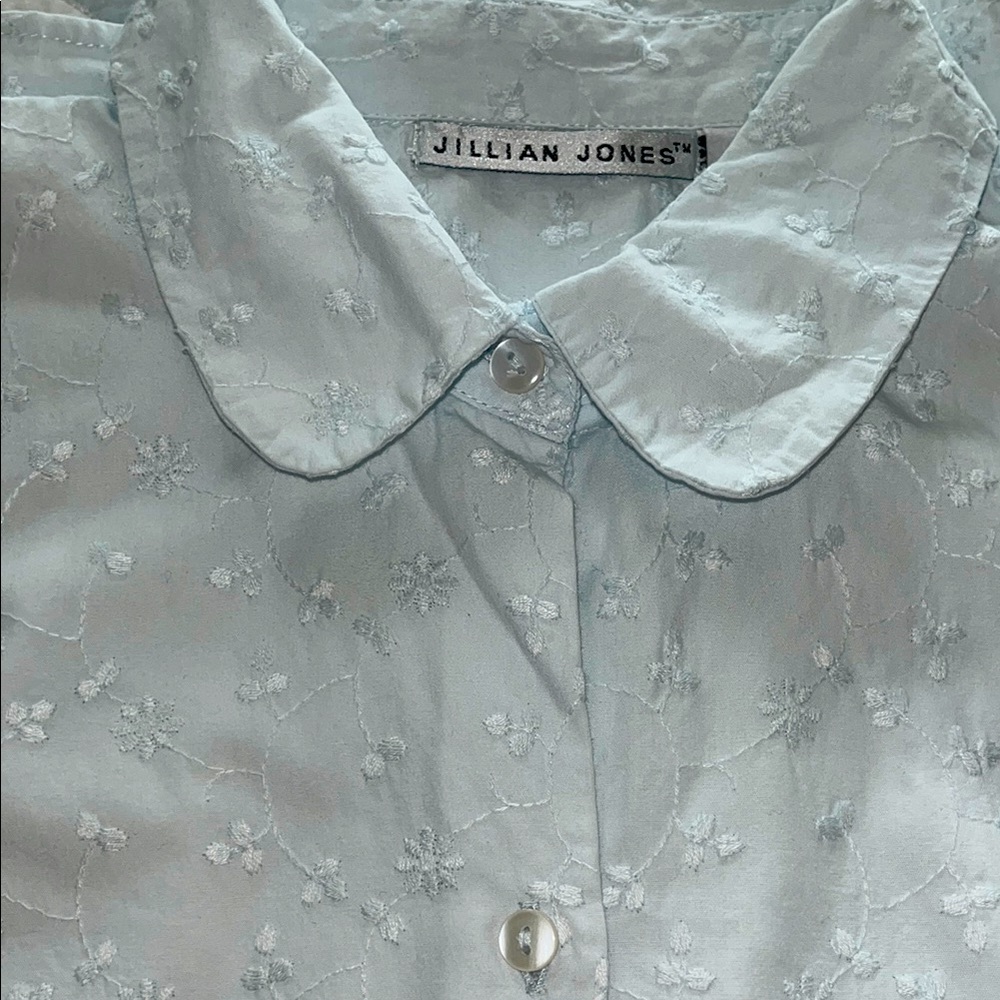 JILLIAN JONES short sleeve 100%  cotton women’s shirt/blouse Large. Pastel blue.